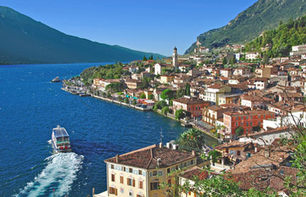 Der Gardasee - Blick auf Limone